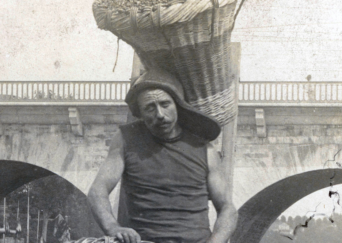 Les débardeurs, ouvriers du fleuve